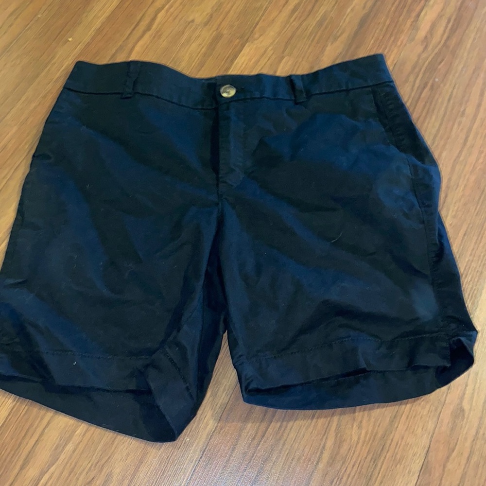 Black old navy shorts